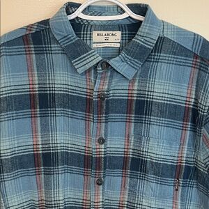 Billabong Men's Casual Blue and Red Plaid Shirt